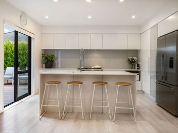 Easy Mornings, Relaxed Evenings, Prime Living