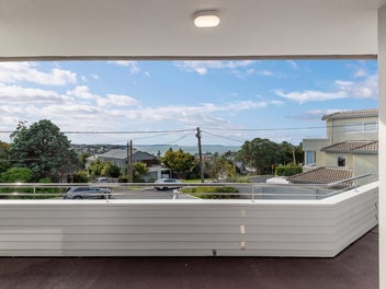 Prestige Location, Exceptional Coastal Lifestyle