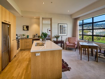 Parkside, Cityside
