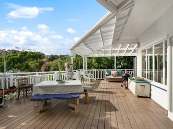 Spacious and gracious family living