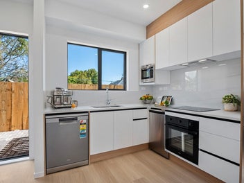 Asking $549,000 vs CV $610,000