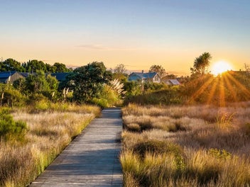 Harbourside Canvas with luxury plans