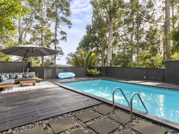 Dazzling Resort Style Landmark