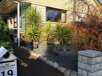 Image 1 of 21