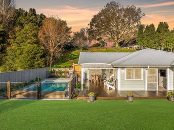 Modern Lifestyle Living With Every Extra