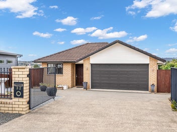 AUCTION | Thursday from 11am