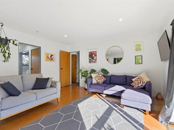 Cosy, Private & Close to It All