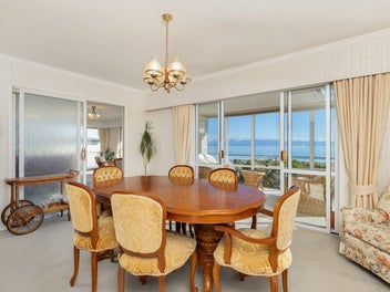 Large Family Home in Sought-After Marybank