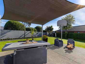 Stylishly Renovated Family Living