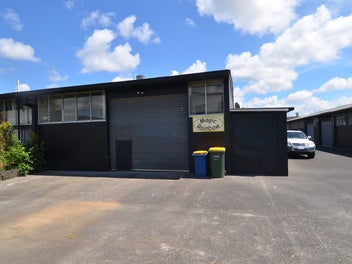 Image 1 of 6
