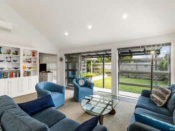 Private Bright Townhouse