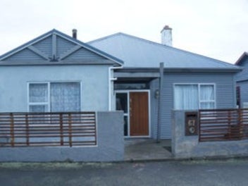 Image 1 of 7