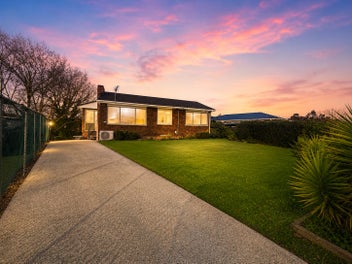 Renovated - 4 Bedrooms + Rumpus Room