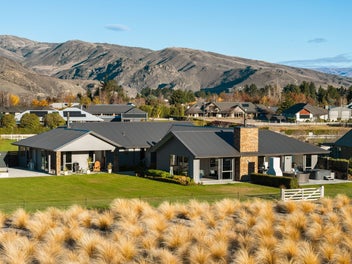 Lake View Home & Income