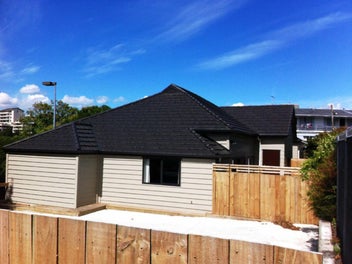 Image 1 of 6