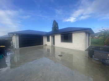 Image 1 of 8