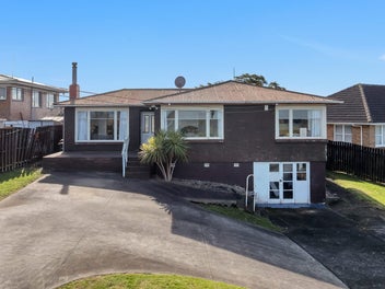 Deceased Estate - Awesome Elevated Site with Views