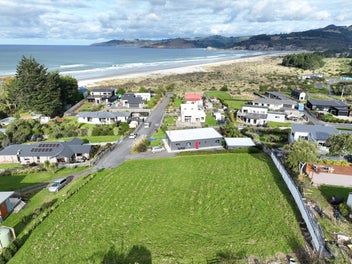 Image 1 of 7