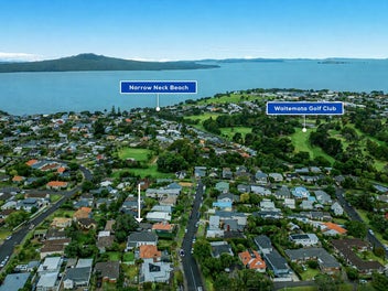 A Hidden Gem Near Narrow Neck Beach