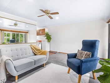 Central Convenience Meets Easy-Care Living