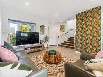 Resort Luxury in a Secure Urban Oasis