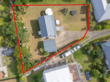 Rare Opportunity In A Premier Coastal Street!