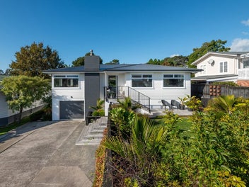 Luxury, Lifestyle and Westlake Zone