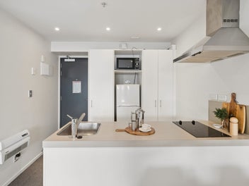 Modern City Living - SOHO Apartment