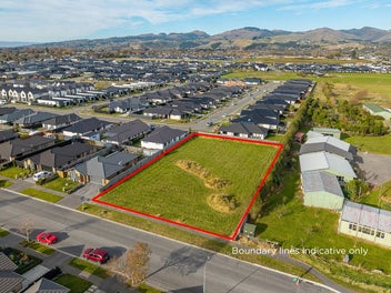 2,012sqm landholding with development options