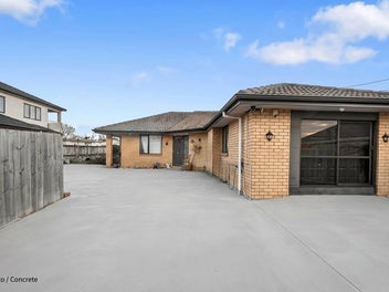 Family Friendly 4 Bedroom Brick and Tile Home