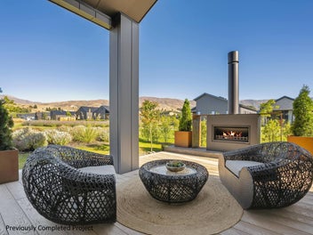 Show Home, Beautiful Views, Income from Day One