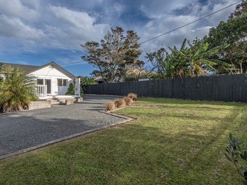 Cottage Cutie - Nest or Invest - 300m to the Beach