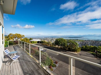 Elevated Living With Spectacular Bay Views!