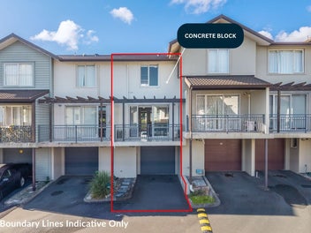 Freehold title, brick & tile, Botany College zone