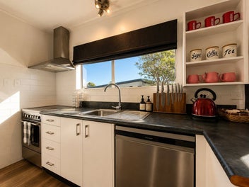 The Perfect Blend of Modern Comfort, Family Space