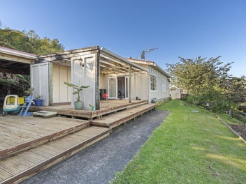 Affordable Hobby Lifestyle Retreat In the City