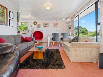 Strong Returns, Generous Space & Outdoor Living