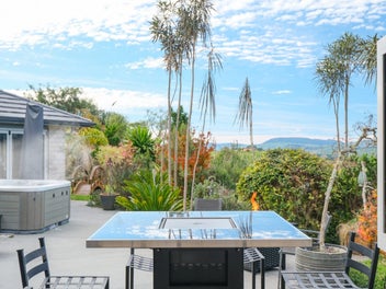Exceptional Views, Exceptional Lifestyle