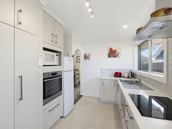 Modern, Warm & Spacious - Better Be Quick!!