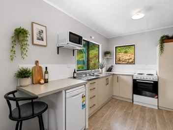 Cosy, Convenient and Affordable in Titahi Bay