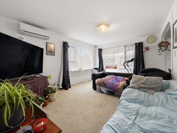 Passive Income - Dwelling & Flat