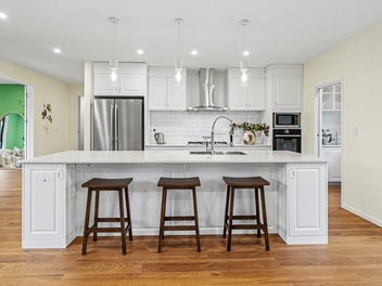 Set Your Sights On Thames $875K - $925K