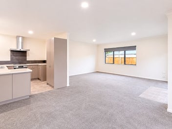 Private family living ready and waiting!