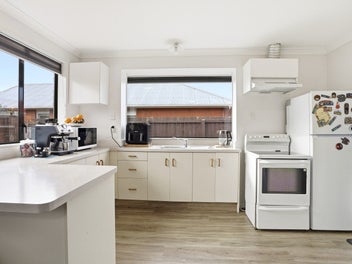 Easy care townhouse in a handy Mosgiel location