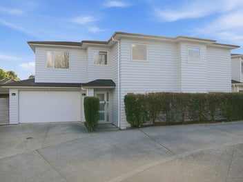 Spacious Family Home in Prime Albany
