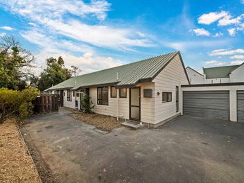 Easy Living In A Prime Location