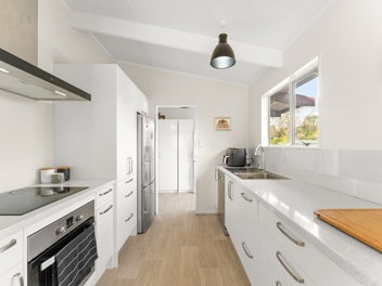 Modern, Tidy & Ready to Go!
