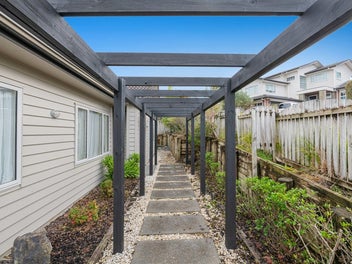 Views, Space & Flexibility - Motivated Vendors!