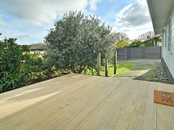 Fully renovated 4-bedroom and more