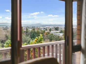 A View That Wows!